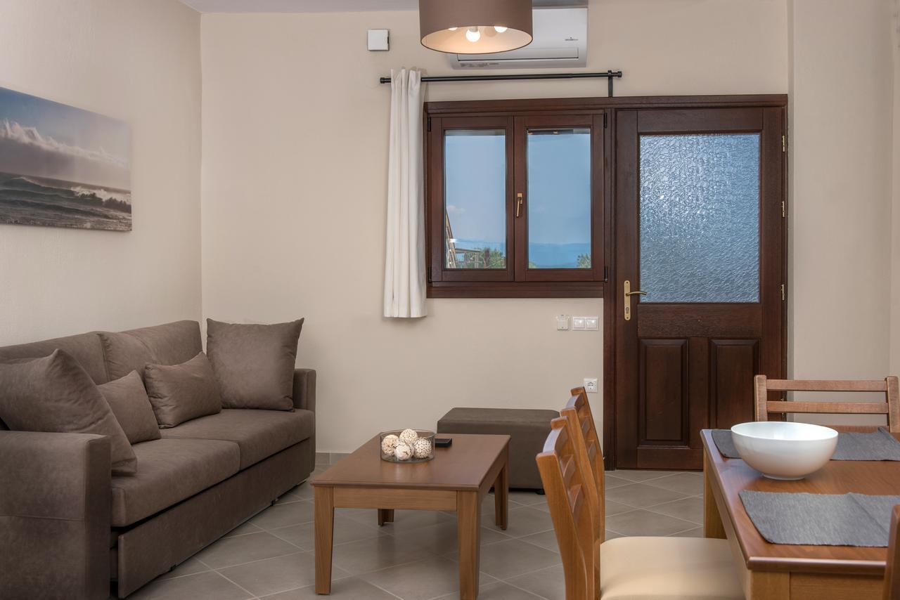 Pleiades Casual Living Apartment Nea Roda Exterior photo