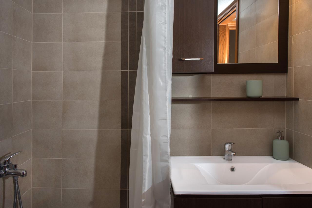 Pleiades Casual Living Apartment Nea Roda Exterior photo