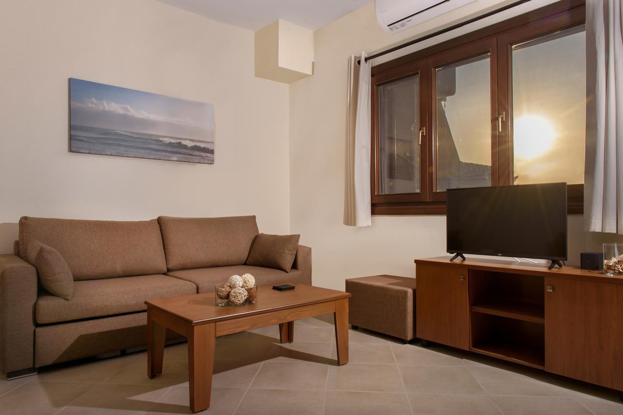 Pleiades Casual Living Apartment Nea Roda Exterior photo
