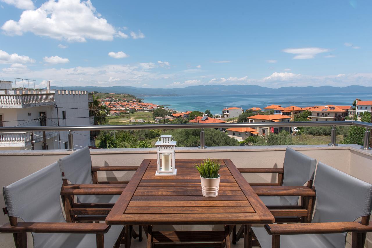 Pleiades Casual Living Apartment Nea Roda Exterior photo